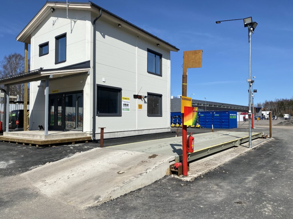 Tikkurilan Romu Oy - photo 2